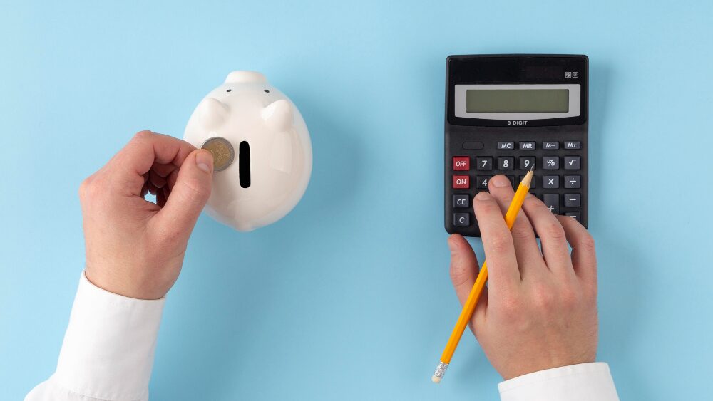 The cost-effectiveness of graphic design technology | Source: Freepik
